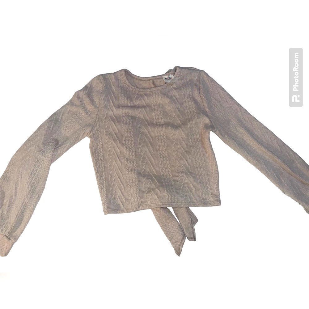 NWT Bibi Long Sleeve Crop Top - Picture 3 of 4